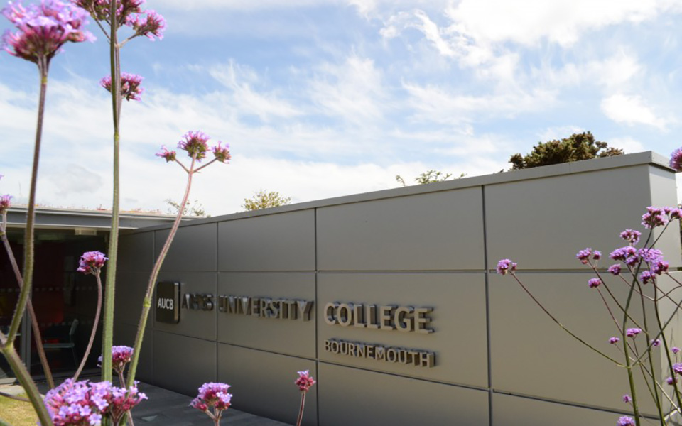 伯恩茅斯艺术学院